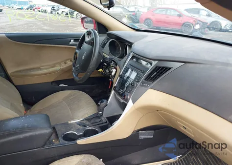 2012 Hyundai Sonata Gls z USA, uszkodzony, nr VIN 5NPEB4AC4CH384050